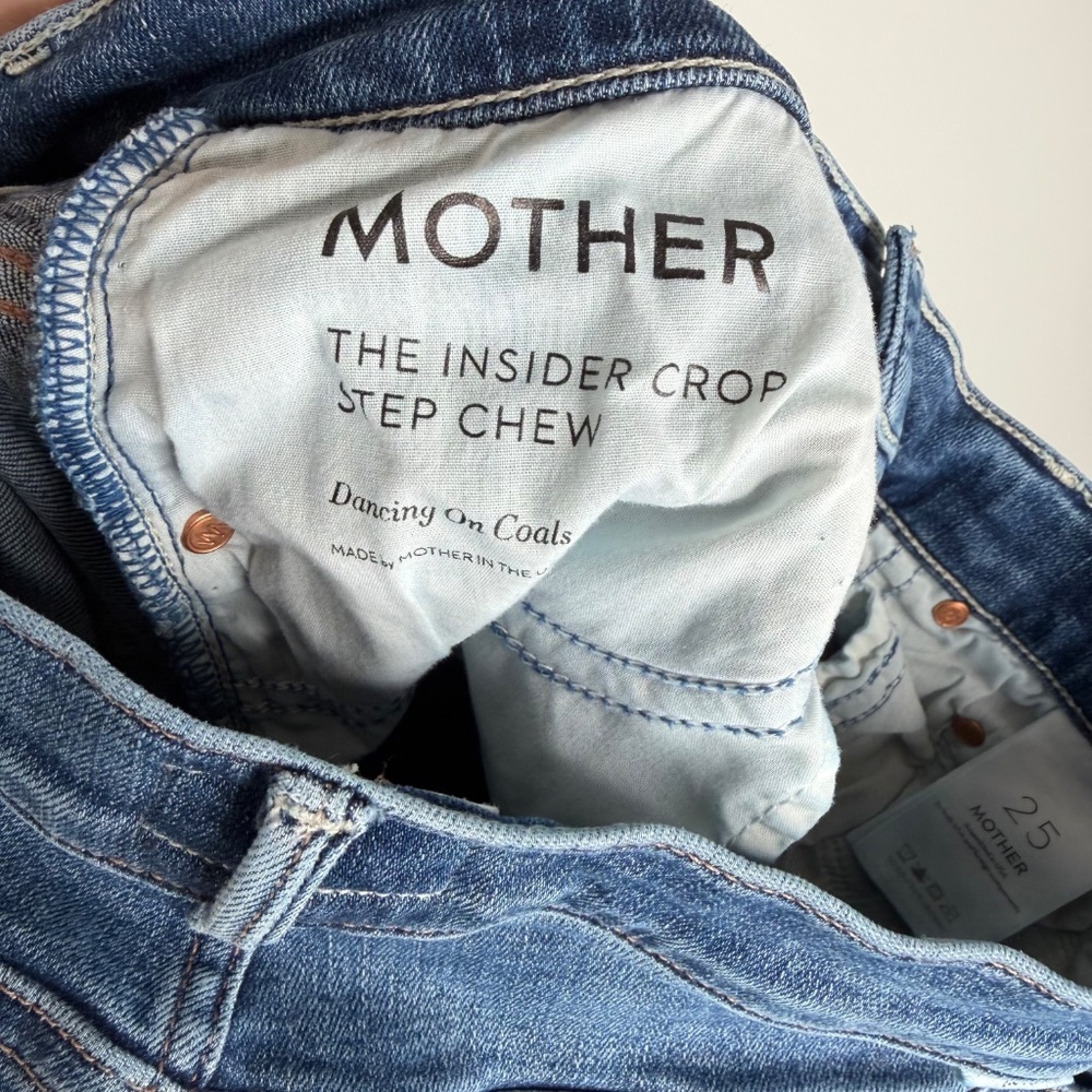 Mother The Insider Crop Step Chew High Rise Jeans 25 - Picture 7 of 8